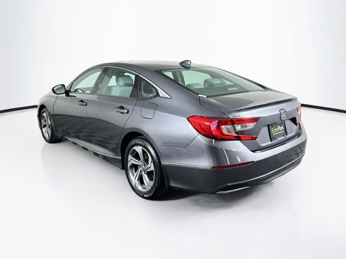 Used 2018 Honda Accord EX image 5