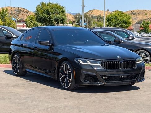 Certified 2023 BMW 540i w/ M Sport Package RWD image 3