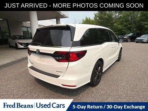 Used 2023 Honda Odyssey Sport image 8