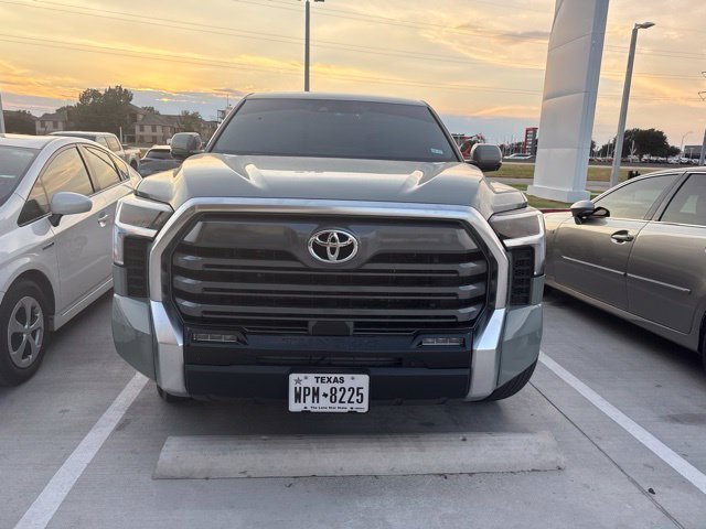 Used 2026 Toyota Tundra Limited w/ Power Package AWD/4WD image 8