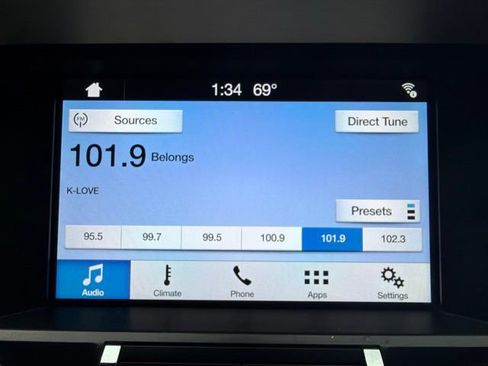 Used 2017 Ford Mustang Premium RWD image 24