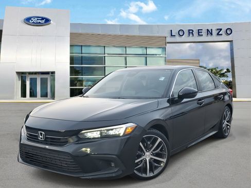 Used 2022 Honda Civic Touring image 1