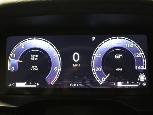 Used 2024 Jeep Grand Cherokee Limited w/ Black Appearance Package AWD/4WD image 12