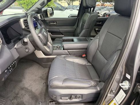 Certified 2026 Toyota Tundra Platinum w/ TRD Off-Road Package AWD/4WD image 25