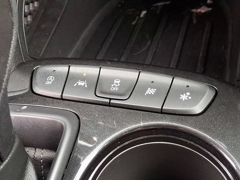 Used 2024 Chevrolet TrailBlazer LT FWD image 33