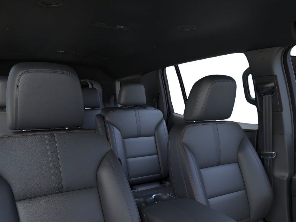 New 2025 Chevrolet Traverse High Country w/ LPO, Floor Liner Package FWD image 24