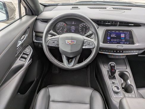 Used 2023 Cadillac XT4 Sport image 18