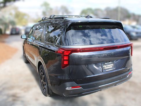 New 2026 Kia Carnival SX image 16