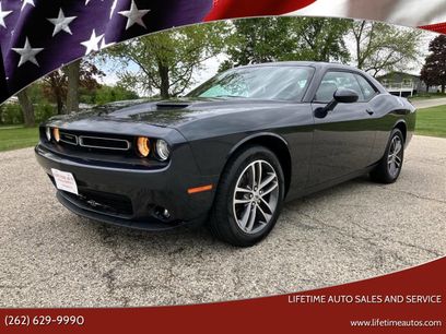 Used 2019 Dodge Challenger SXT w/ Driver Convenience Group