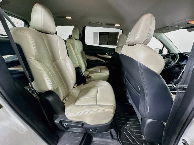 Used 2019 Subaru Ascent Limited AWD/4WD image 32