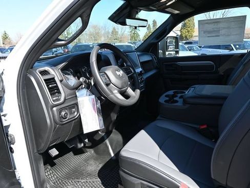 New 2026 RAM 3500 Tradesman AWD/4WD image 19
