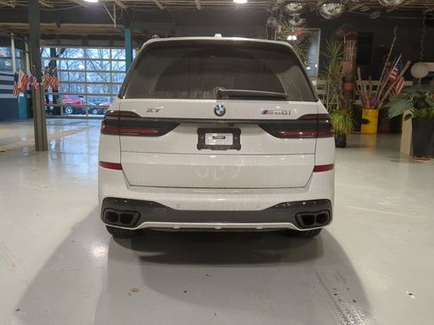 Certified 2024 BMW X7 M60i image 9