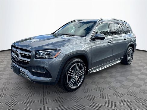 Used 2023 Mercedes-Benz GLS 450 4MATIC image 4