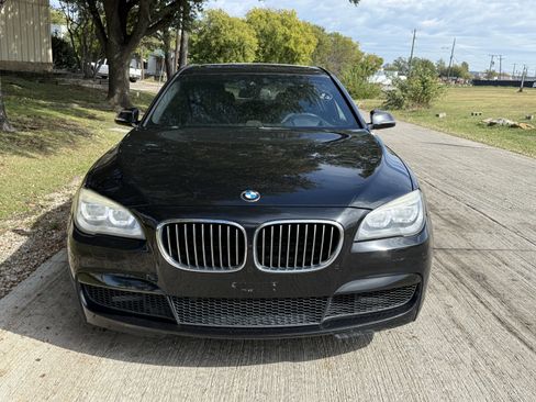 Used 2014 BMW 750Li image 15