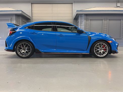 Used 2021 Honda Civic Type R image 8