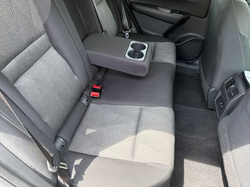 Used 2024 Nissan Rogue SV FWD image 28