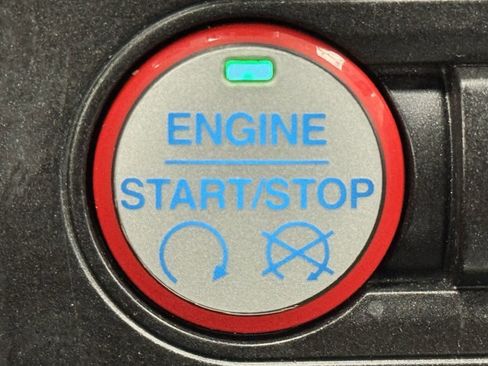 Used 2017 Ford Mustang GT image 15