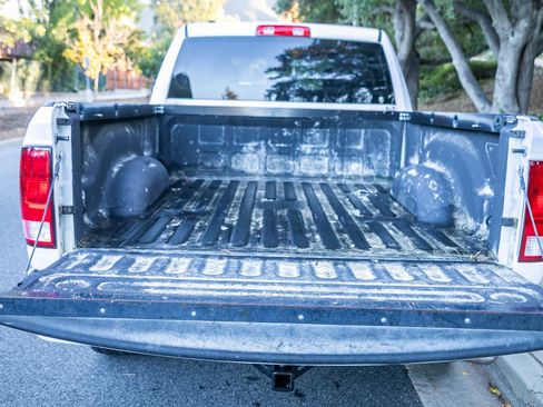 Used 2019 RAM 1500 Express image 32