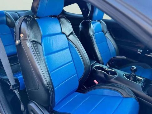 Used 2017 Ford Mustang GT image 21