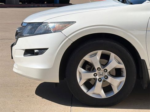 Used 2010 Honda Crosstour EX-L image 5
