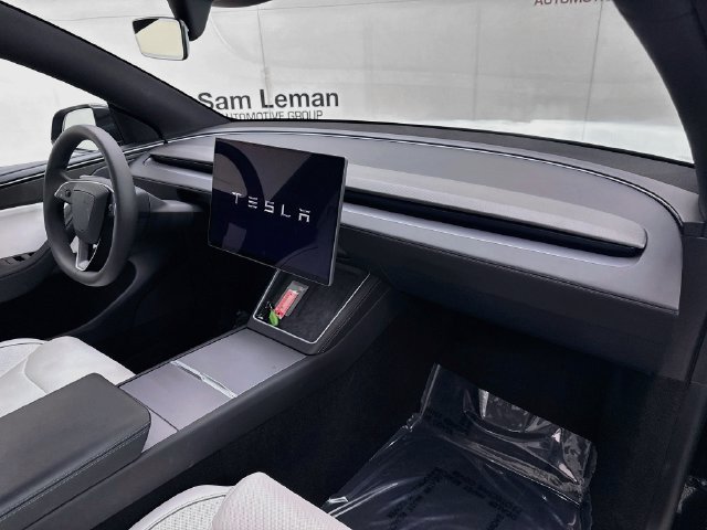 Used 2026 Tesla Model Y Performance AWD/4WD image 29