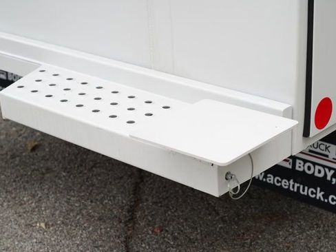 Used 2023 Mercedes-Benz Sprinter 3500 image 25