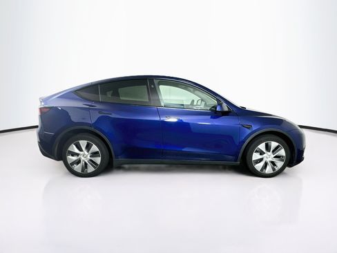 Used 2023 Tesla Model Y Long Range AWD/4WD image 10