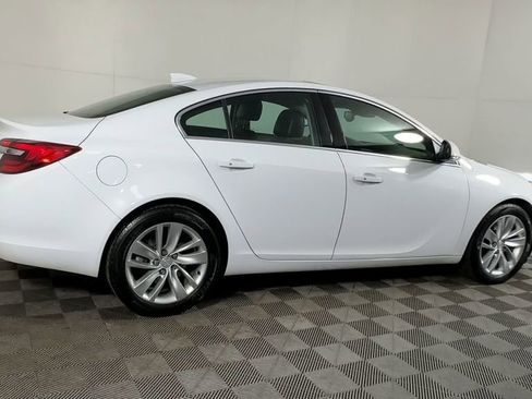 Used 2016 Buick Regal Premium w/ Driver Confidence Package #1 image 12