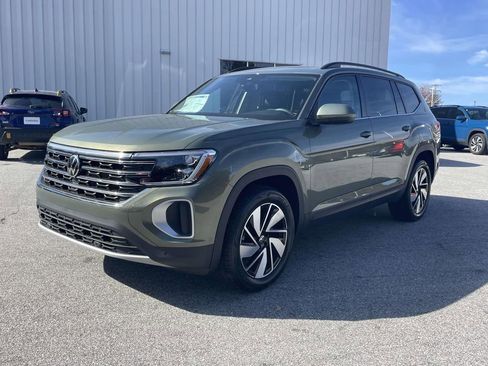 New 2026 Volkswagen Atlas SE FWD image 3