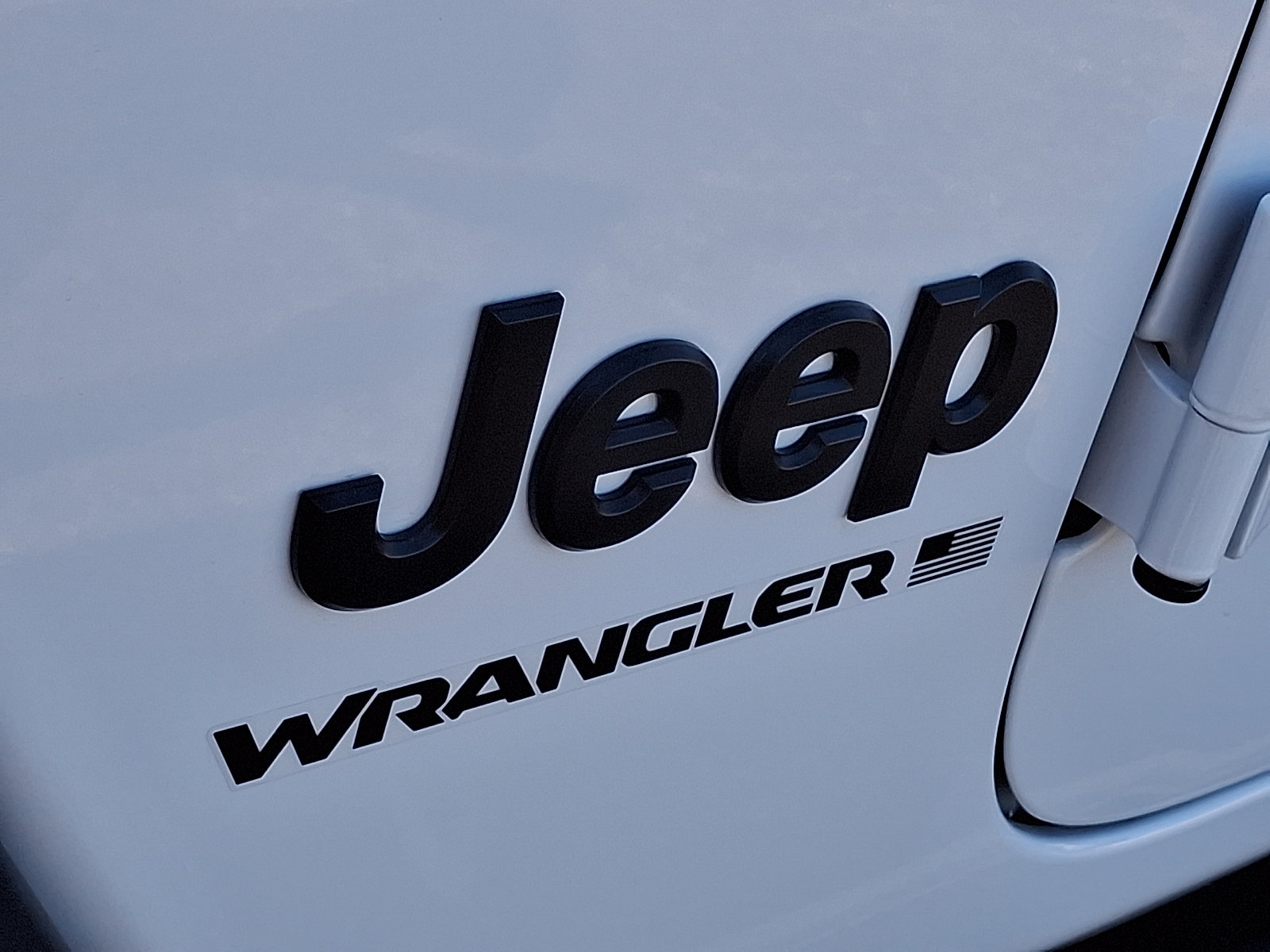 Used 2025 Jeep Wrangler Sport AWD/4WD image 29