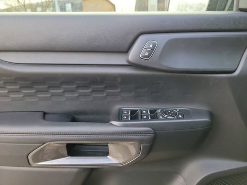 New 2025 Ford Ranger XLT w/ Equipment Group 301A High image 18