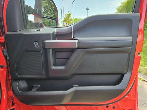 Used 2019 Ford F150 XLT w/ Equipment Group 302A Luxury image 19