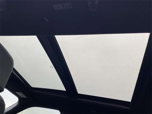 Used 2022 Ford F150 XLT w/ Equipment Group 302A High image 14