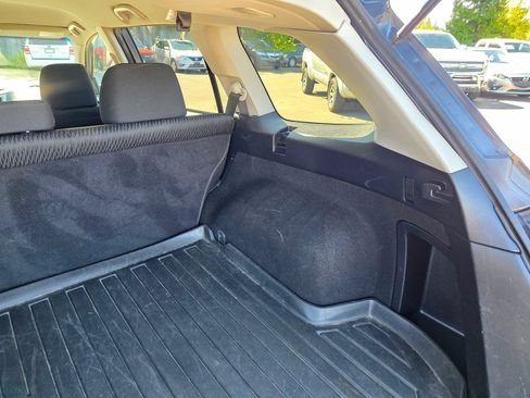 Used 2011 Subaru Outback 2.5i Premium AWD/4WD image 67