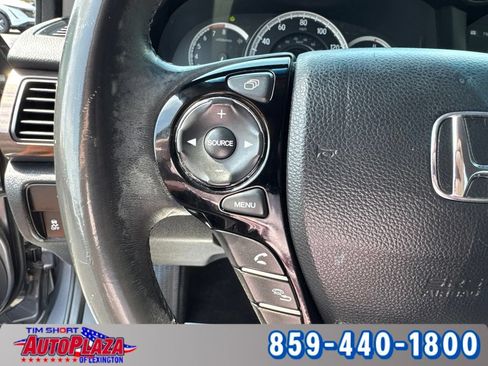 Used 2017 Honda Accord EX-L image 23
