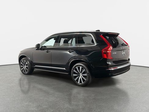 Used 2025 Volvo XC90 B6 Plus AWD/4WD image 5