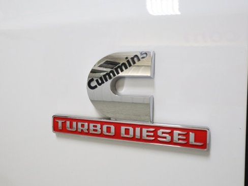 Used 2025 RAM 3500 Tradesman w/ Chrome Appearance Group AWD/4WD image 25
