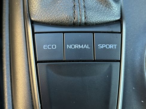 Certified 2023 Toyota Camry SE image 29