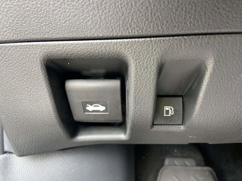 Used 2025 Toyota Grand Highlander AWD Hybrid image 29