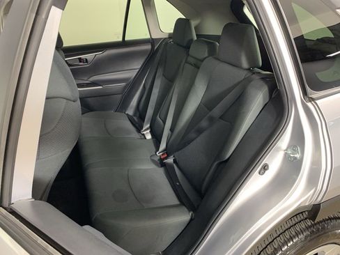 Used 2024 Toyota RAV4 LE AWD/4WD image 30