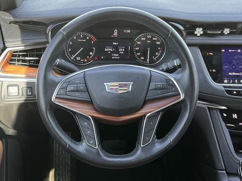 Certified 2023 Cadillac XT5 Premium Luxury image 12