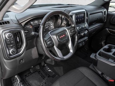 Used 2020 GMC Sierra 1500 SLE w/ SLE Value Package image 10