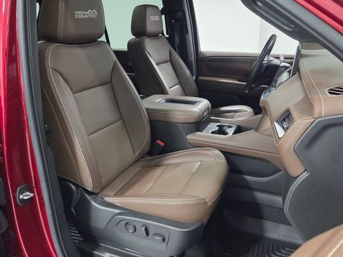 Used 2022 Chevrolet Tahoe High Country w/ Premium Package 2 image 17