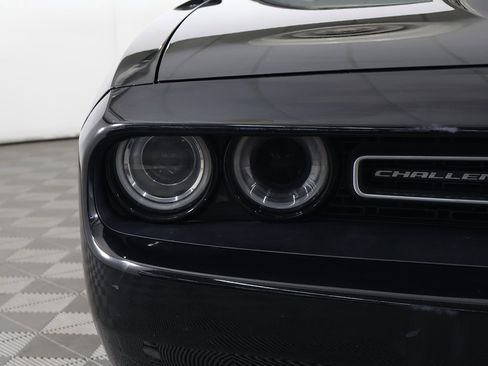 Used 2021 Dodge Challenger GT w/ Plus Package image 13
