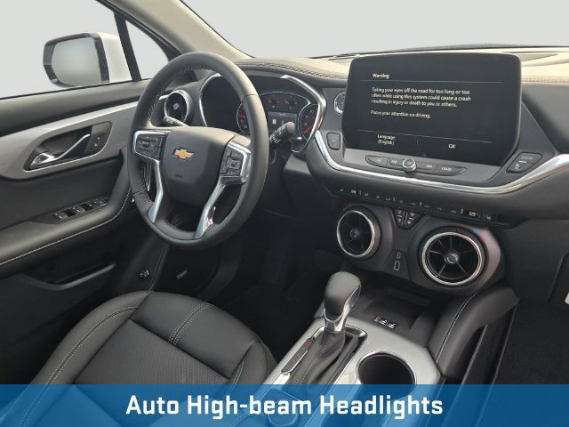 New 2026 Chevrolet Blazer LT w/ Sound & Technology Package AWD/4WD image 12