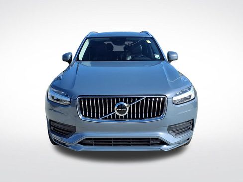 Used 2020 Volvo XC90 T6 Momentum AWD/4WD image 2