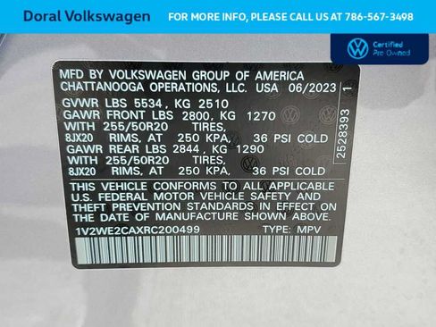 Certified 2024 Volkswagen Atlas Cross Sport SE FWD image 33