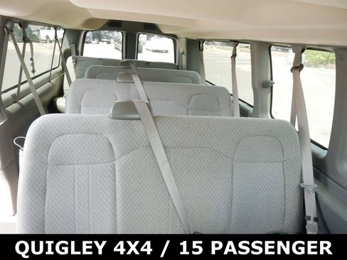 Used 2024 Chevrolet Express 3500 LT w/ LT Preferred Equipment Group RWD image 12