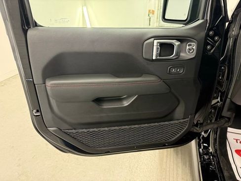 New 2025 Jeep Wrangler Rubicon w/ Xtreme 35 Tire Package image 12