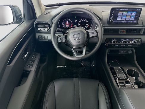 Certified 2025 Honda Pilot EX-L image 15